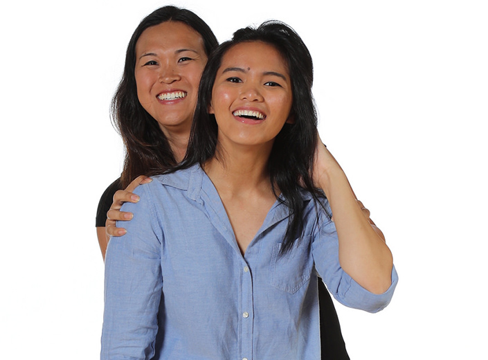 two female students behind one another